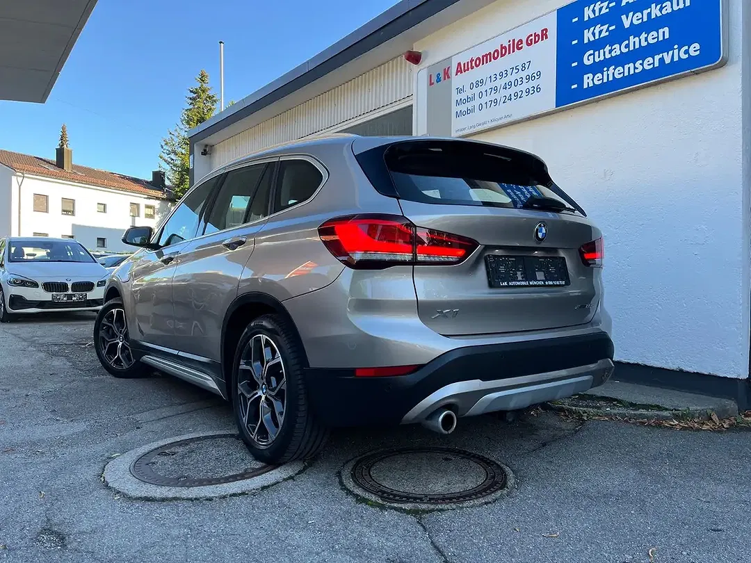 BMW X1 AUT xDrive xLine - Thumbnail 4