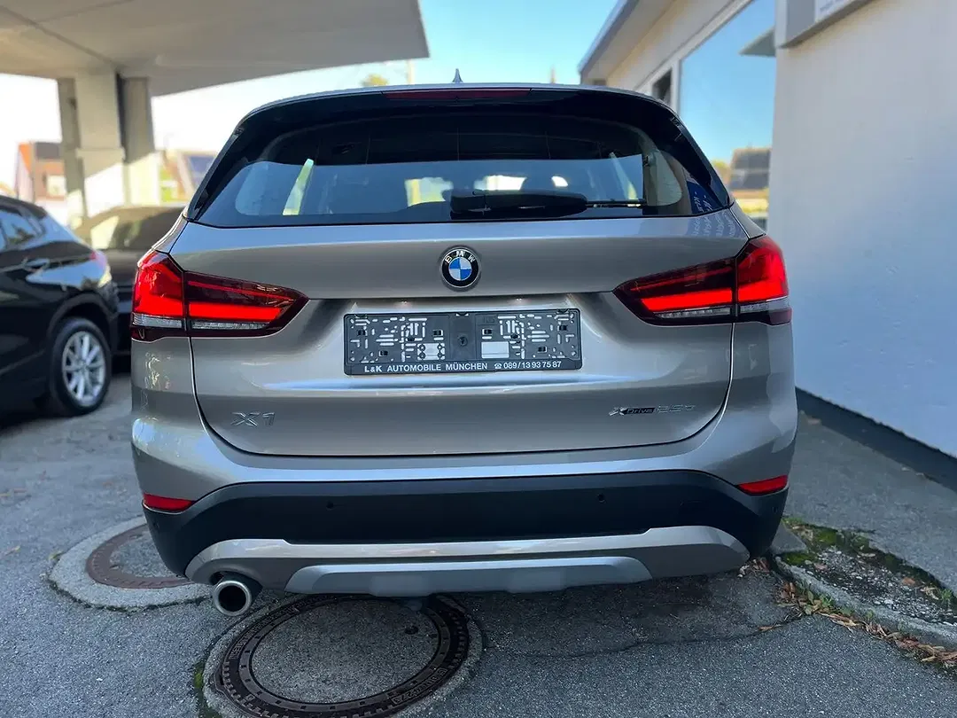 BMW X1 AUT xDrive xLine - Thumbnail 5