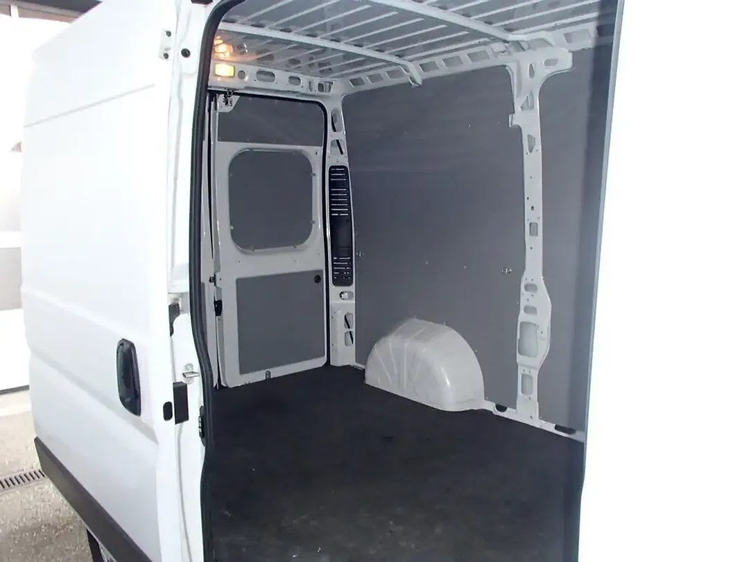 Opel Movano BlueHDi 140 5t L2H2 - Thumbnail 8