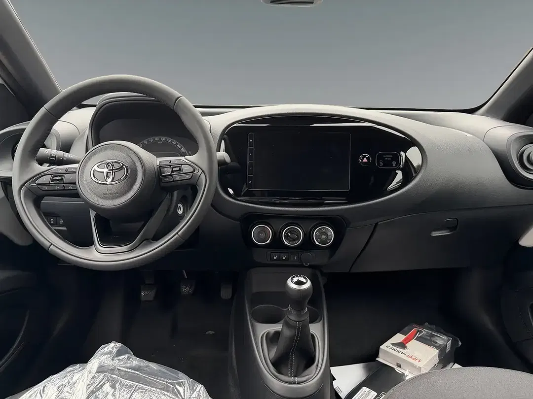 Toyota Aygo X Business Edition - Thumbnail 10