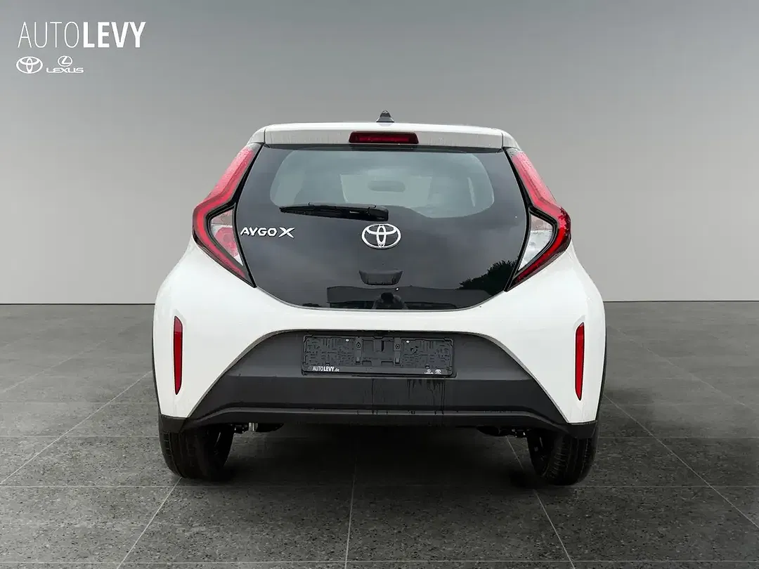 Toyota Aygo X Business Edition - Thumbnail 4