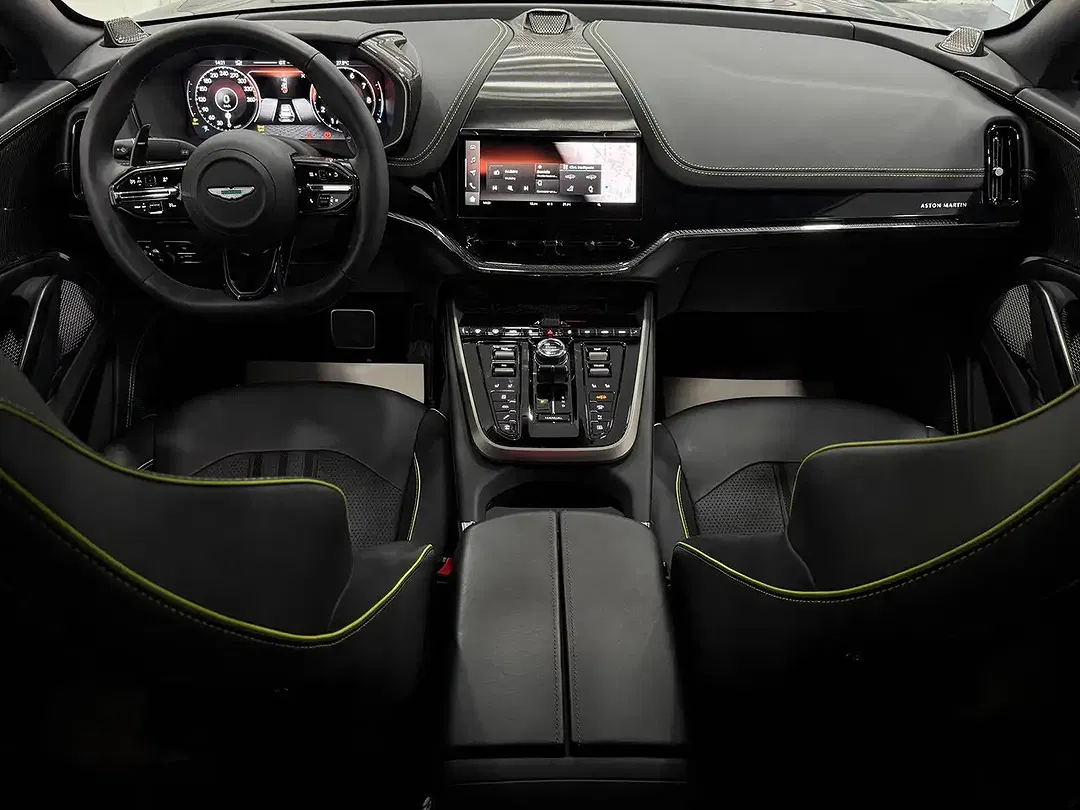 Aston Martin DBX AMR Limited - foto 15