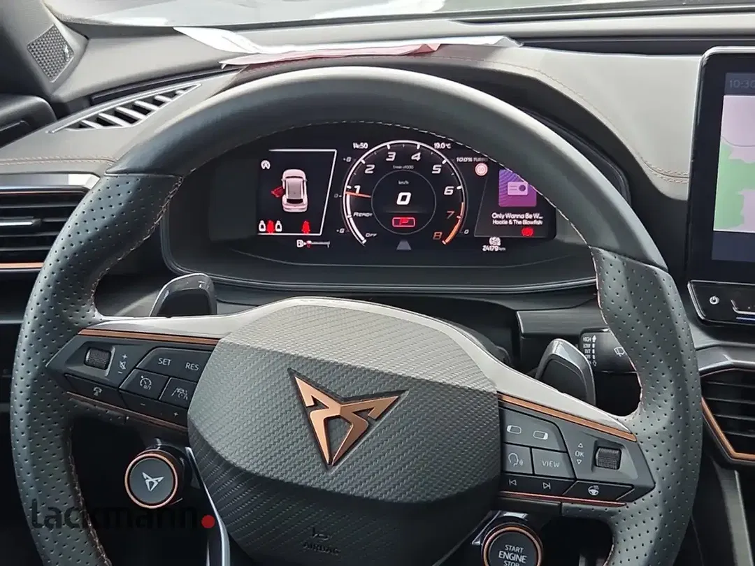 CUPRA Formentor 4Drive VZ Matrix LED - Thumbnail 14
