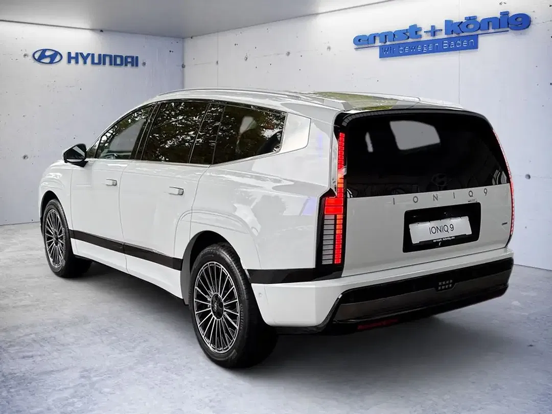 Hyundai IONIQ 9 4WD UNIQ - Thumbnail 3