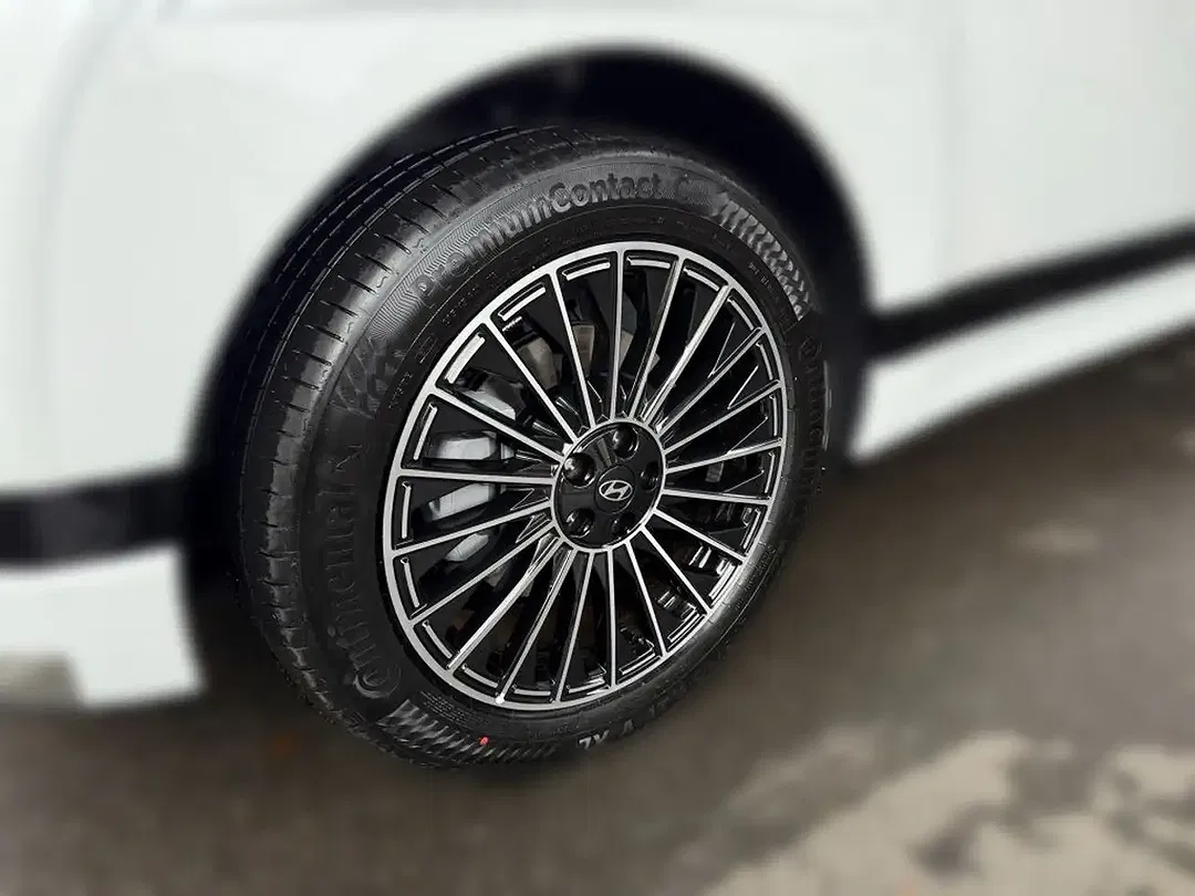 Hyundai IONIQ 9 4WD UNIQ - Thumbnail 6