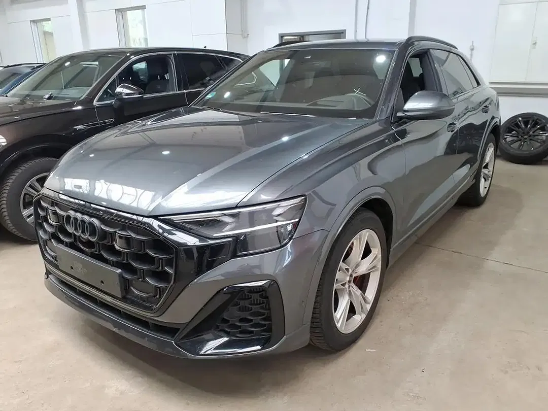 Audi SQ8 TFSI - Thumbnail 1