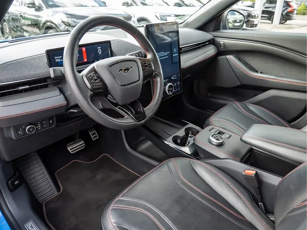 Ford Mustang 4x4 - Thumbnail 10