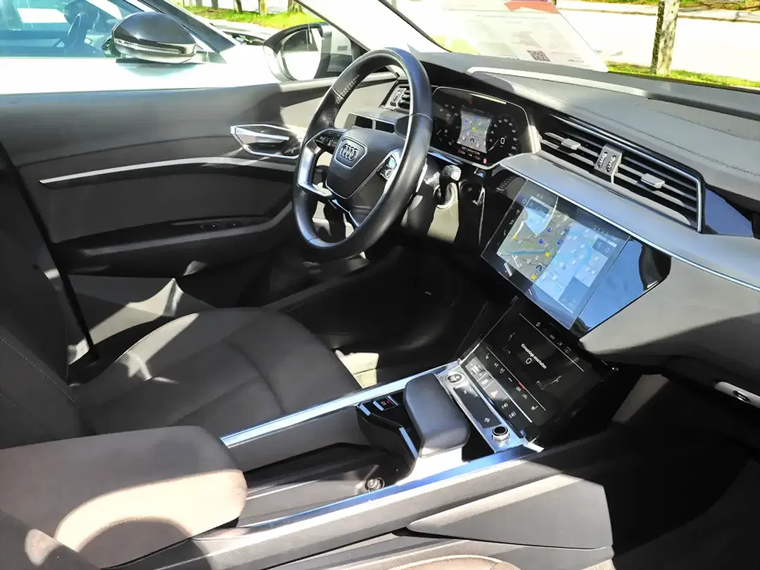 Audi e-tron 50 quattro - Thumbnail 7