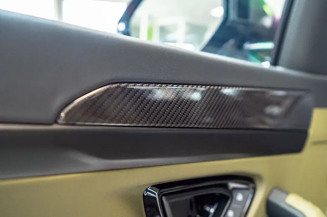 Lamborghini Urus SE Ad Personam - Thumbnail 17