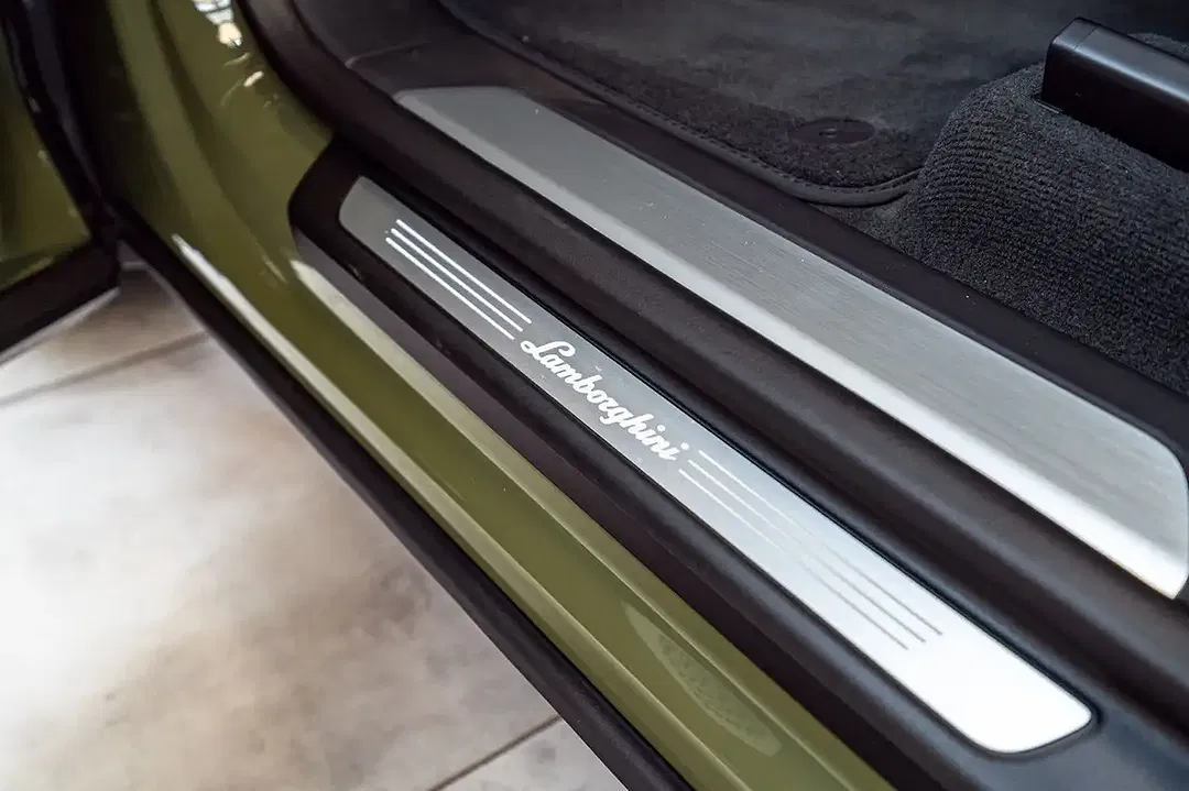 Lamborghini Urus SE Ad Personam - Thumbnail 21