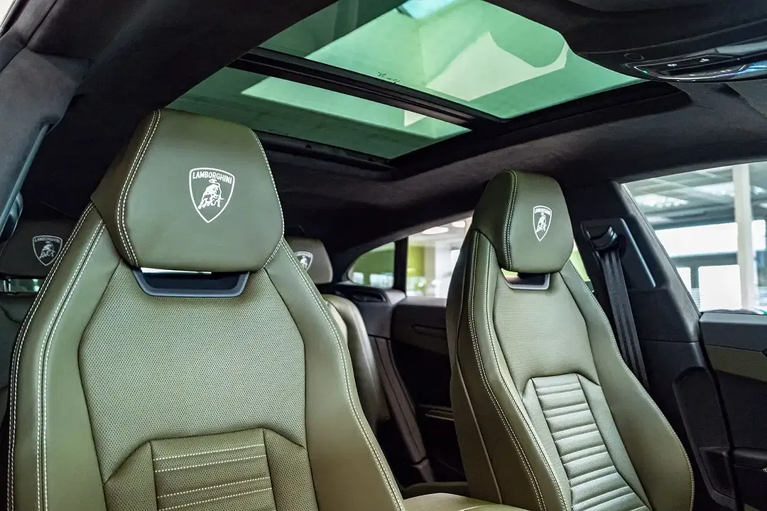 Lamborghini Urus SE Ad Personam - Thumbnail 24