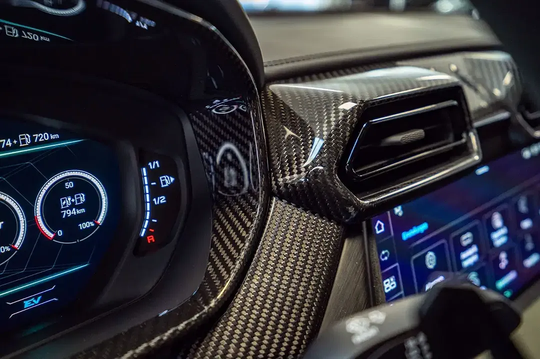 Lamborghini Urus SE Ad Personam - Thumbnail 30