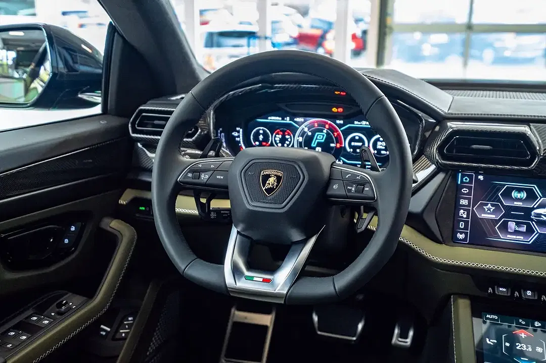Lamborghini Urus SE Ad Personam - Thumbnail 32