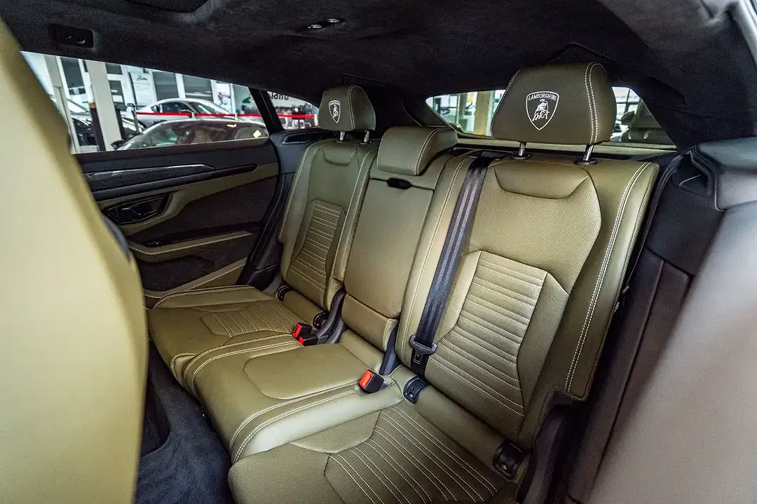 Lamborghini Urus SE Ad Personam - Thumbnail 48