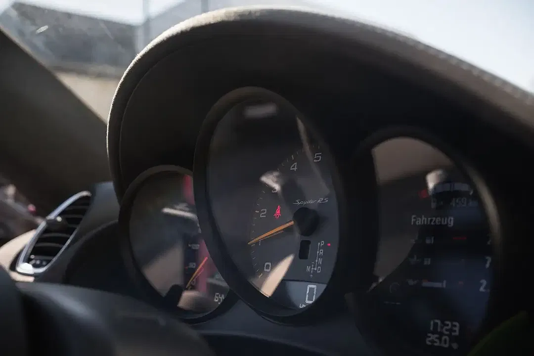 Porsche Boxster - Thumbnail 14