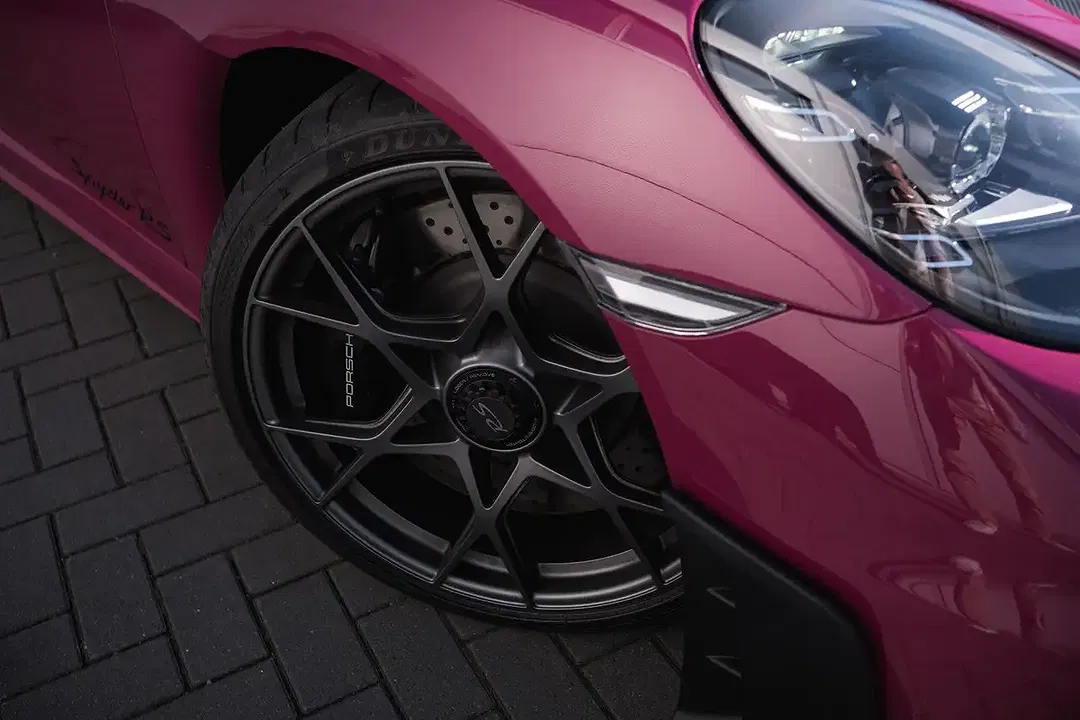 Porsche Boxster - Thumbnail 5