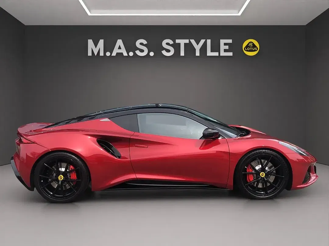 Lotus Emira i4 First Edition - Thumbnail 9