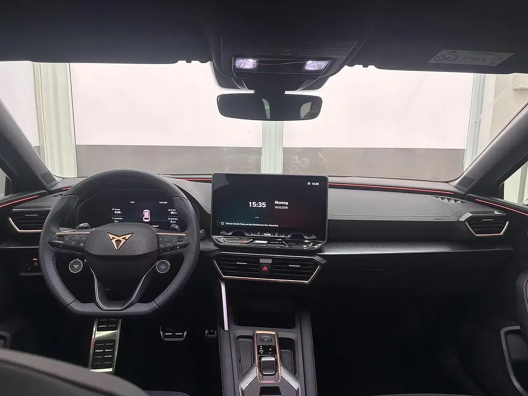CUPRA Leon 1.5 eTSI DSG Sportstourer - Thumbnail 11