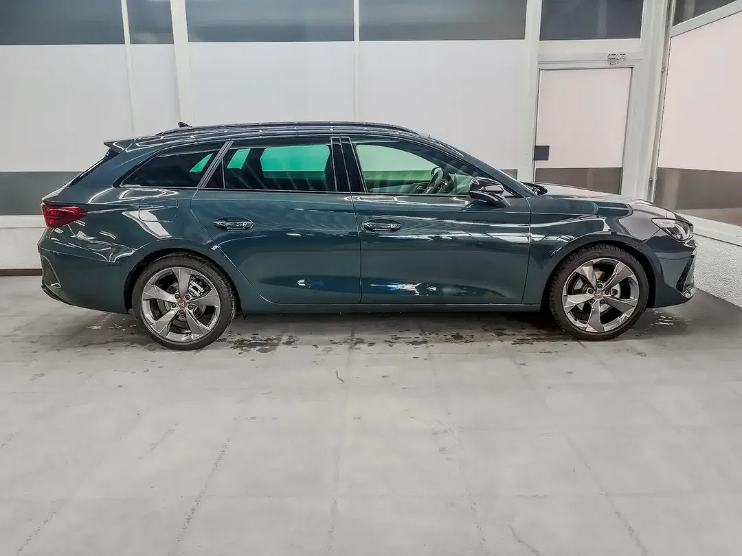 CUPRA Leon 1.5 eTSI DSG Sportstourer - Thumbnail 4
