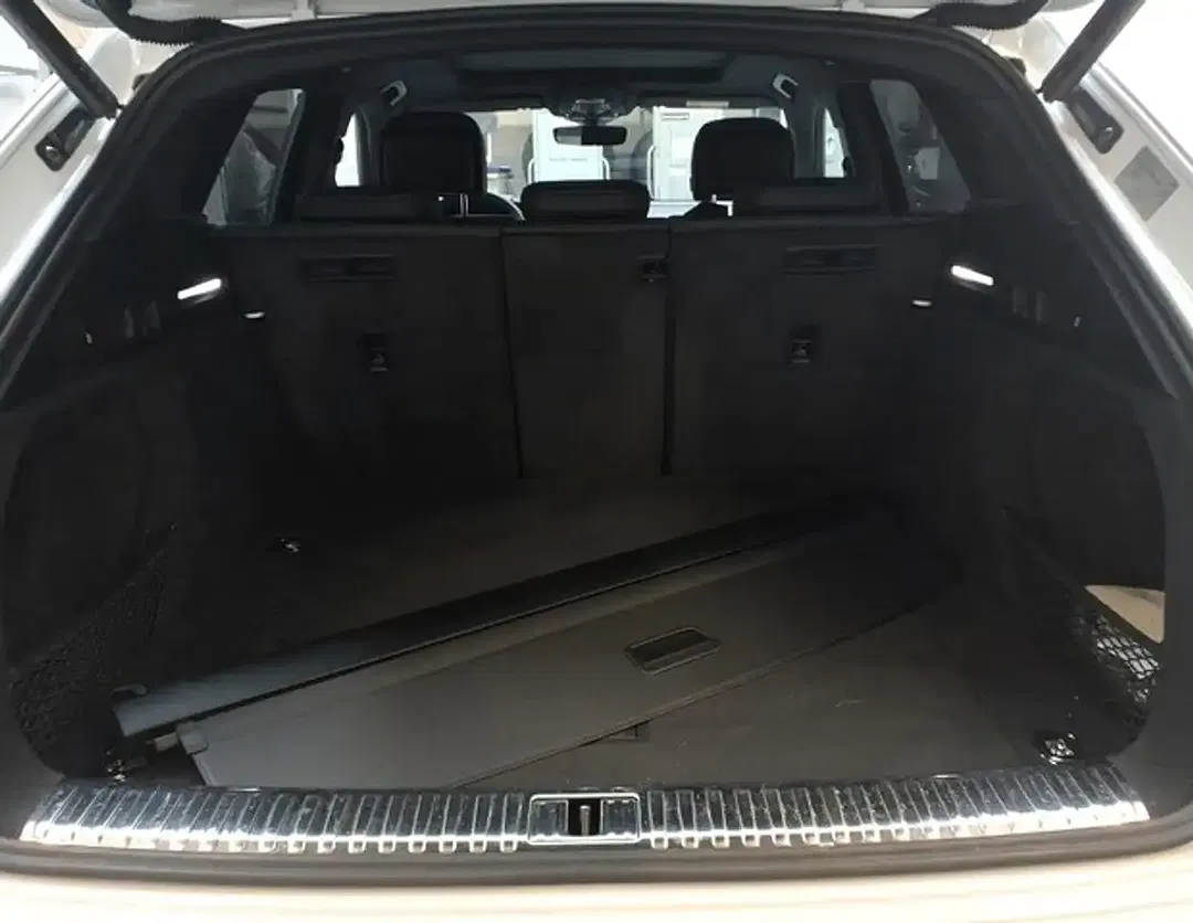Audi Q8 e-tron 55 quattro S line - Thumbnail 7