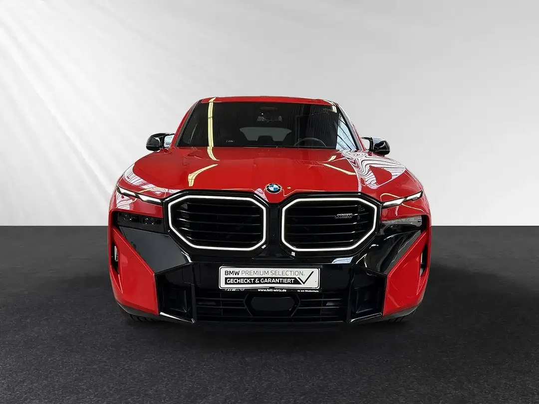 BMW XM - Thumbnail 4