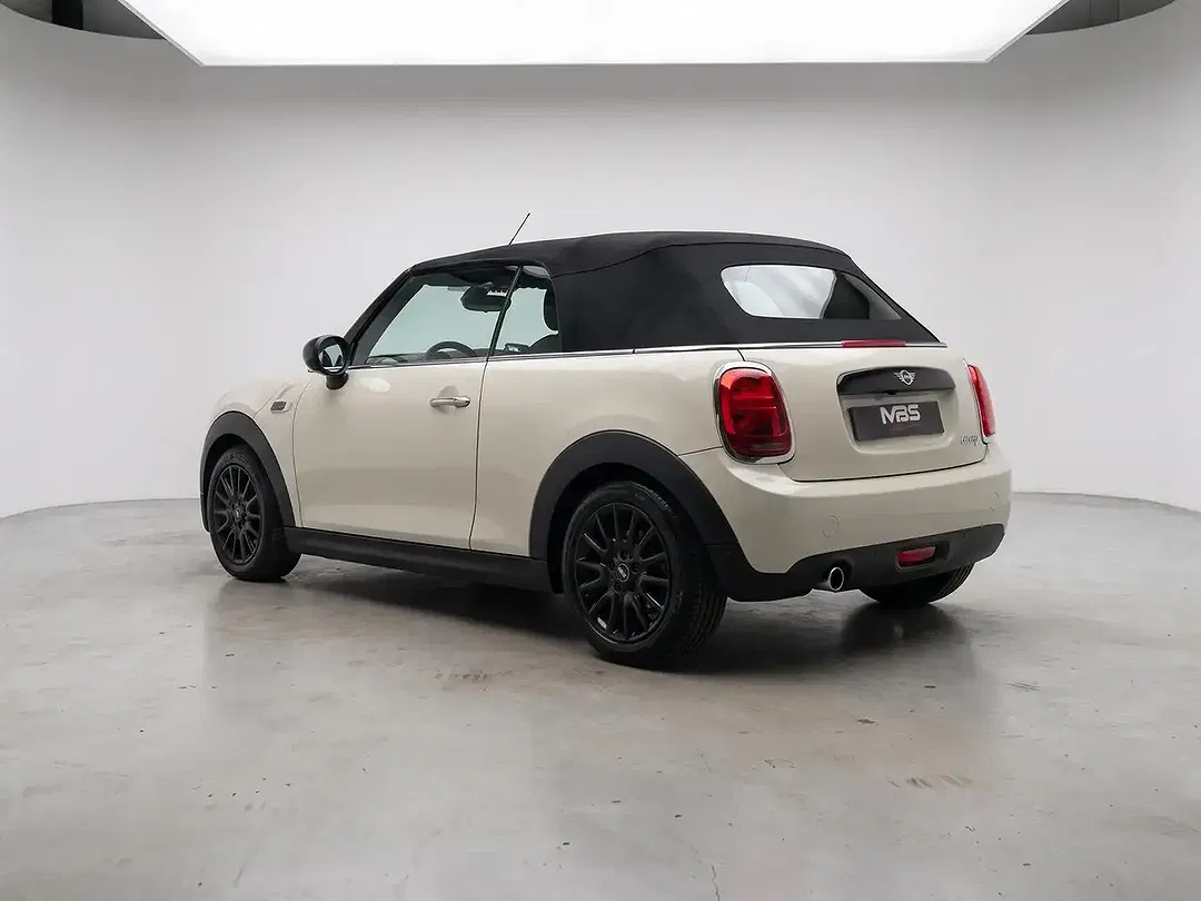 MINI Cooper Cabrio - Thumbnail 5