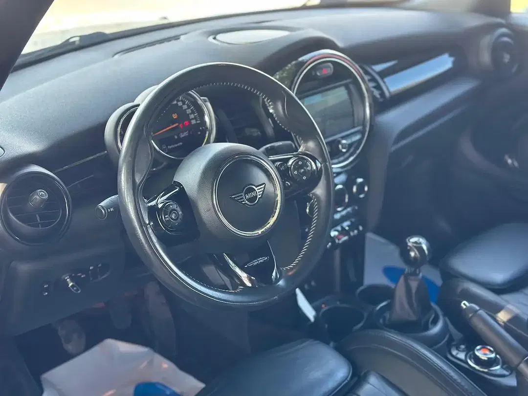 MINI Cooper Cabrio - Thumbnail 7