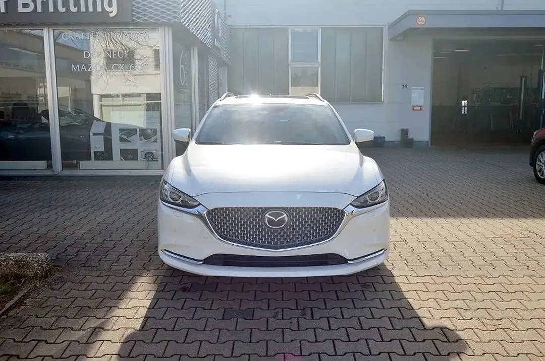 Mazda 6 - foto 2