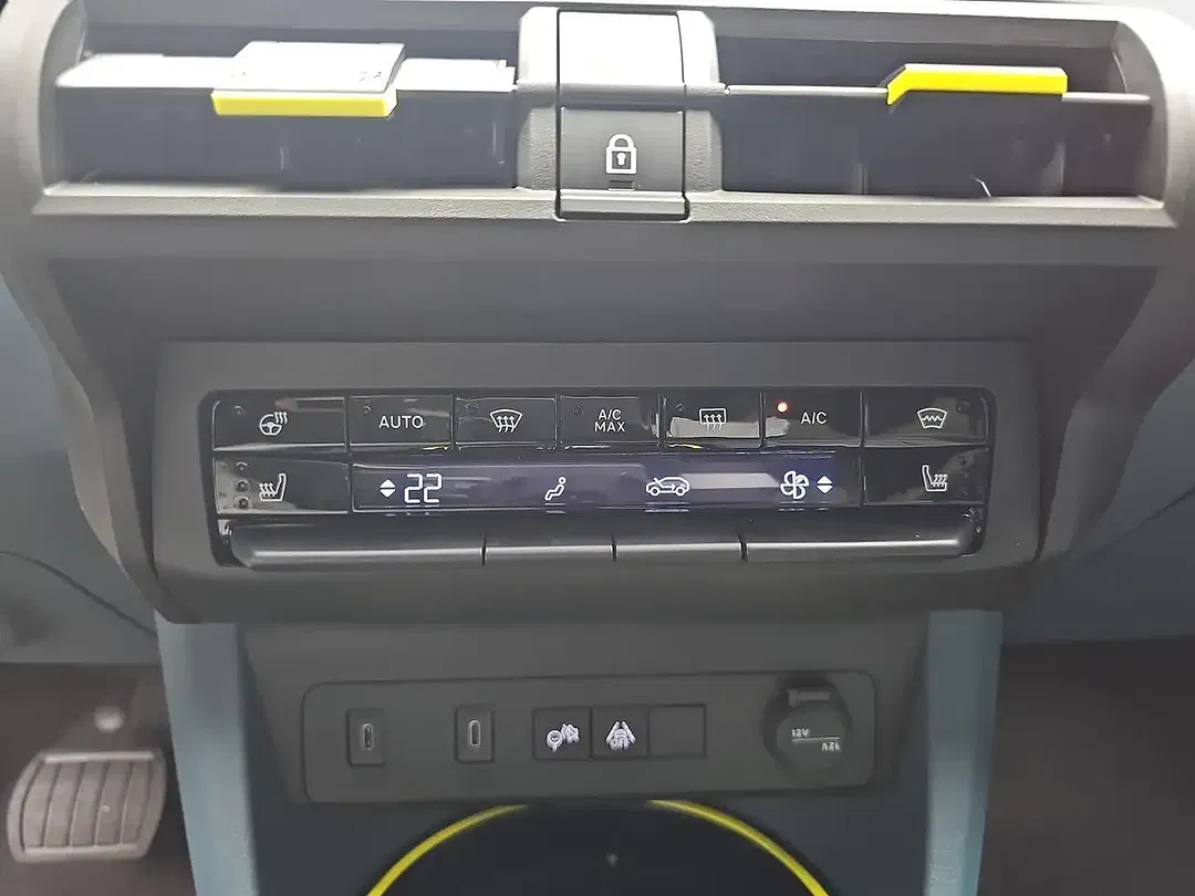 Fiat Grande Panda EV La Prima - Thumbnail 11