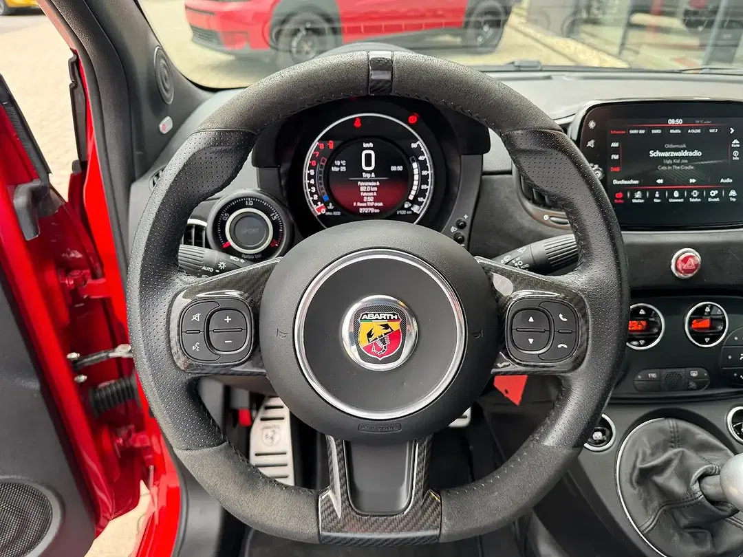 Abarth 695 1.4 T-Jet - Thumbnail 10