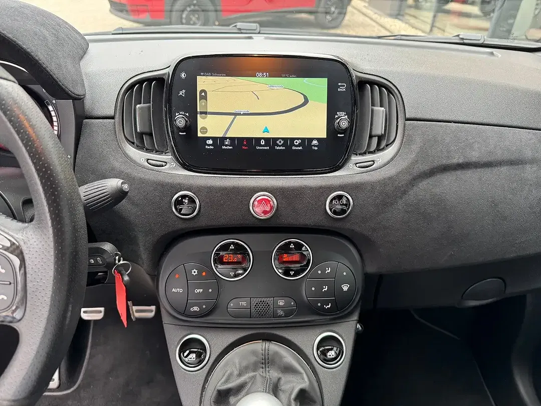 Abarth 695 1.4 T-Jet - Thumbnail 11