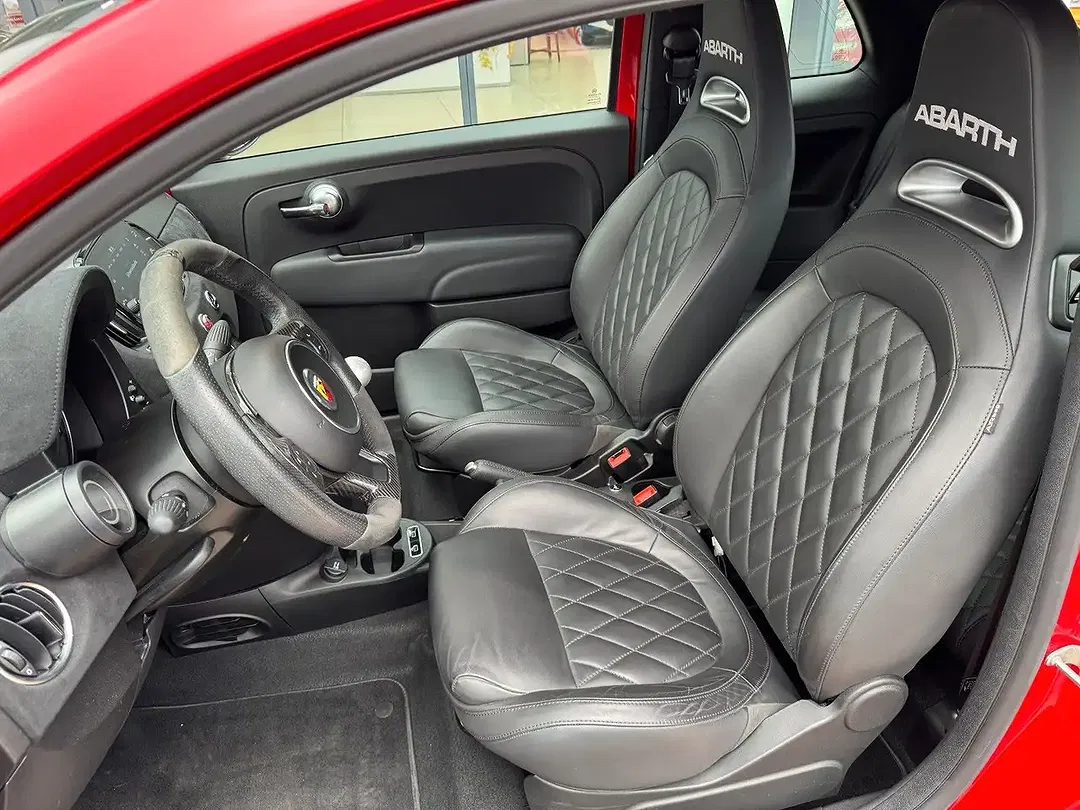Abarth 695 1.4 T-Jet - Thumbnail 7