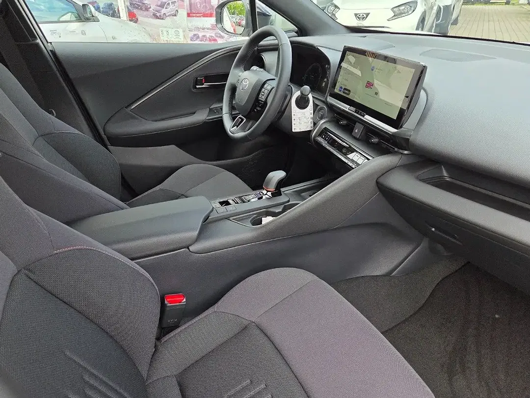 Toyota C-HR Team Deutschland - Thumbnail 9