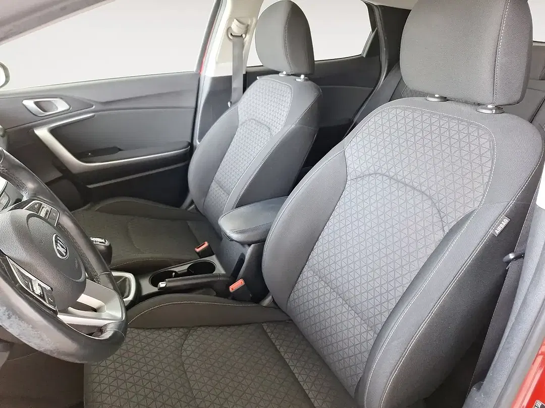 Kia Ceed / cee'd - foto 15