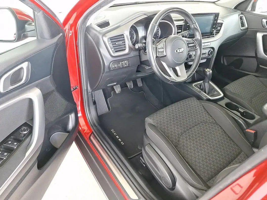 Kia Ceed / cee'd - Thumbnail 9