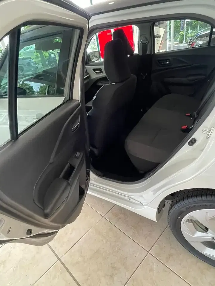 Suzuki Swift Hybrid 1.2 Dualjet Club - Thumbnail 14