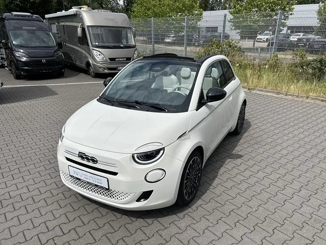 Fiat 500C Hybrid La Prima - Thumbnail 12