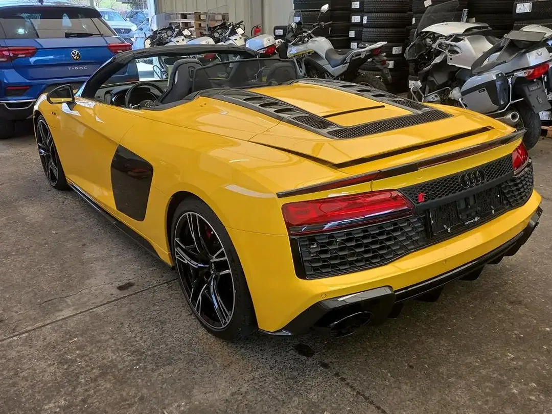 Audi R8 5.2 FSI quattro performance - foto 2
