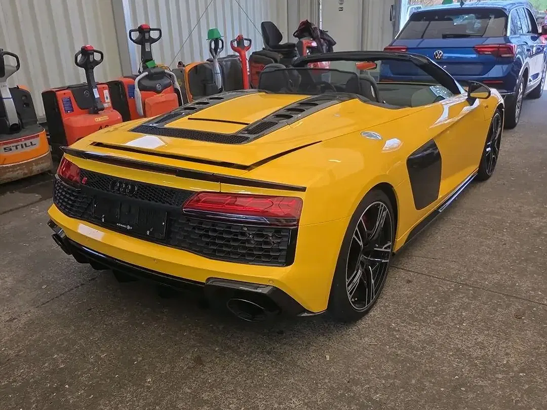 Audi R8 5.2 FSI quattro performance - Thumbnail 4