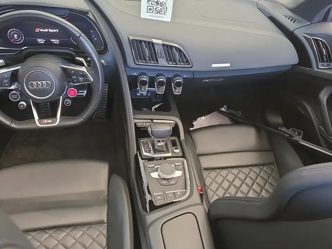 Audi R8 5.2 FSI quattro performance - Thumbnail 6