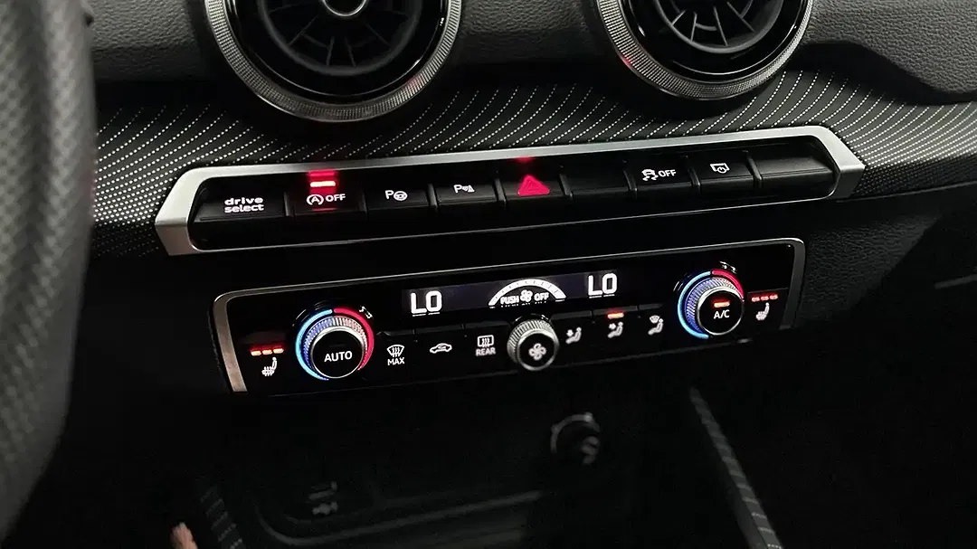 Audi SQ2 2.0 TFSI quattro Matrix LED - Thumbnail 14