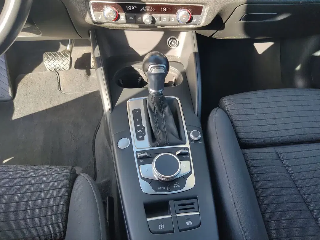 Audi A3 40 TFSI e S tronic - Thumbnail 11