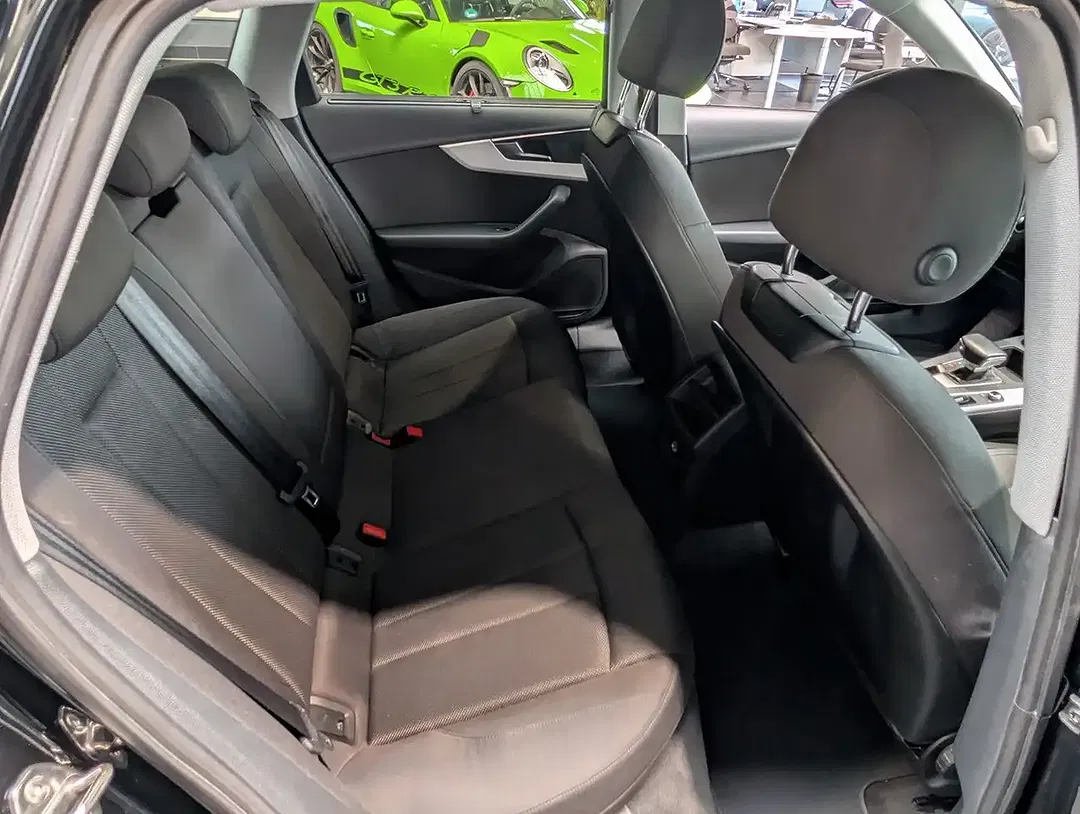 Audi A4 35 TFSI S tronic Avant - Thumbnail 10
