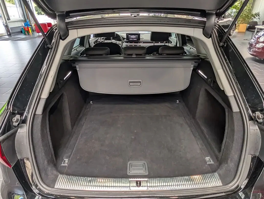 Audi A4 35 TFSI S tronic Avant - Thumbnail 12
