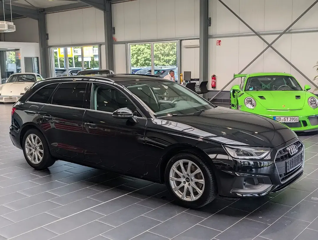 Audi A4 35 TFSI S tronic Avant - Thumbnail 5
