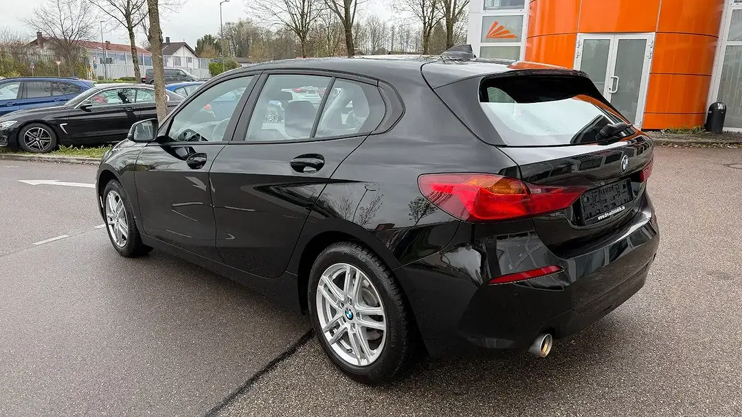 BMW 118 Advantage - foto 2