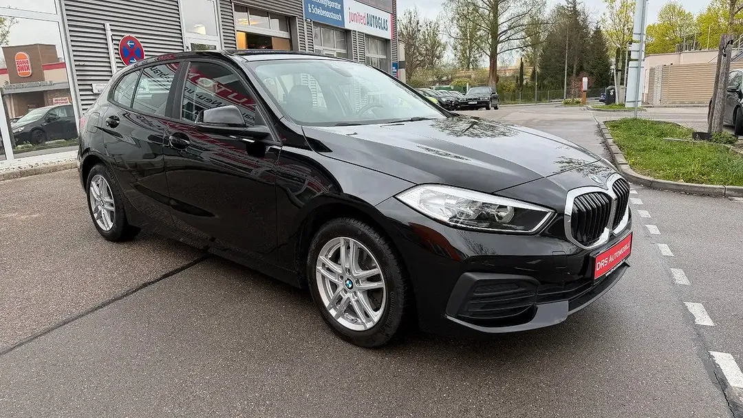 BMW 118 Advantage - Thumbnail 4