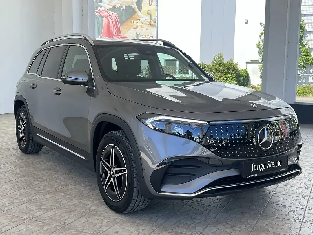 Mercedes-Benz EQB 350 4MATIC AMG Line - foto 2