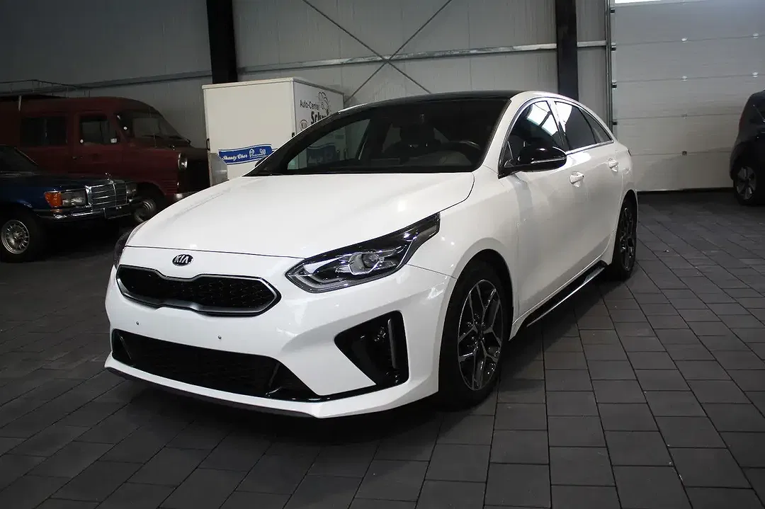 Kia ProCeed / pro_cee'd 1.4 T-GDI AMT GT-Line - foto 1