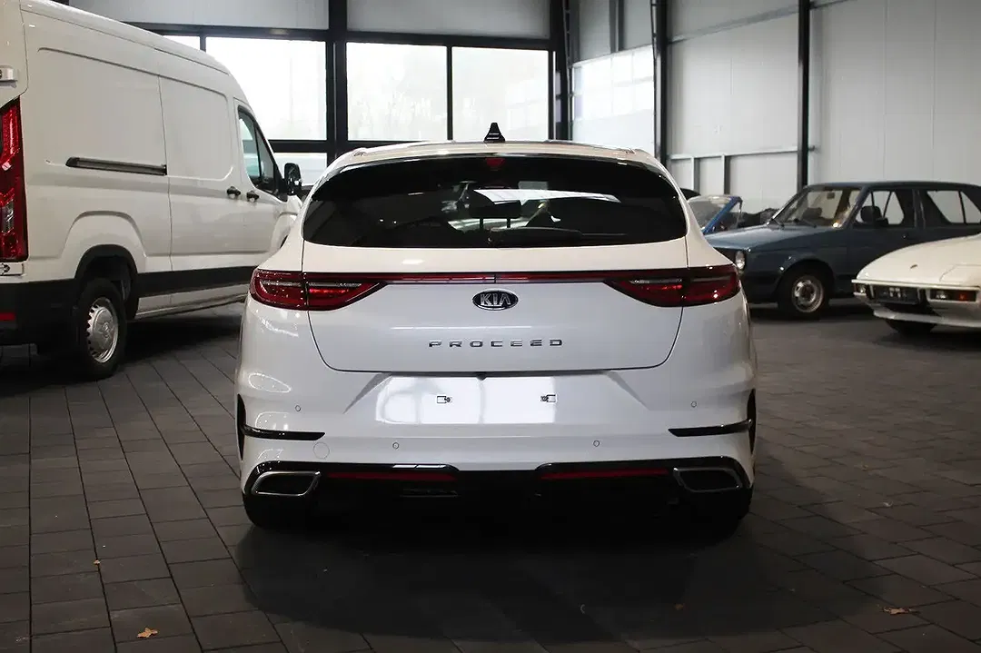 Kia ProCeed / pro_cee'd 1.4 T-GDI AMT GT-Line - Thumbnail 5